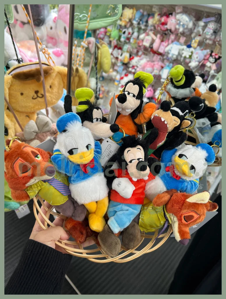 Disney | Plush Keychain 27Cm Approx. (Iketerunuigurumi) 东京迪士尼 毛绒玩偶挂件/包挂/钥匙链（慵懒风美滋滋二郎腿系列）