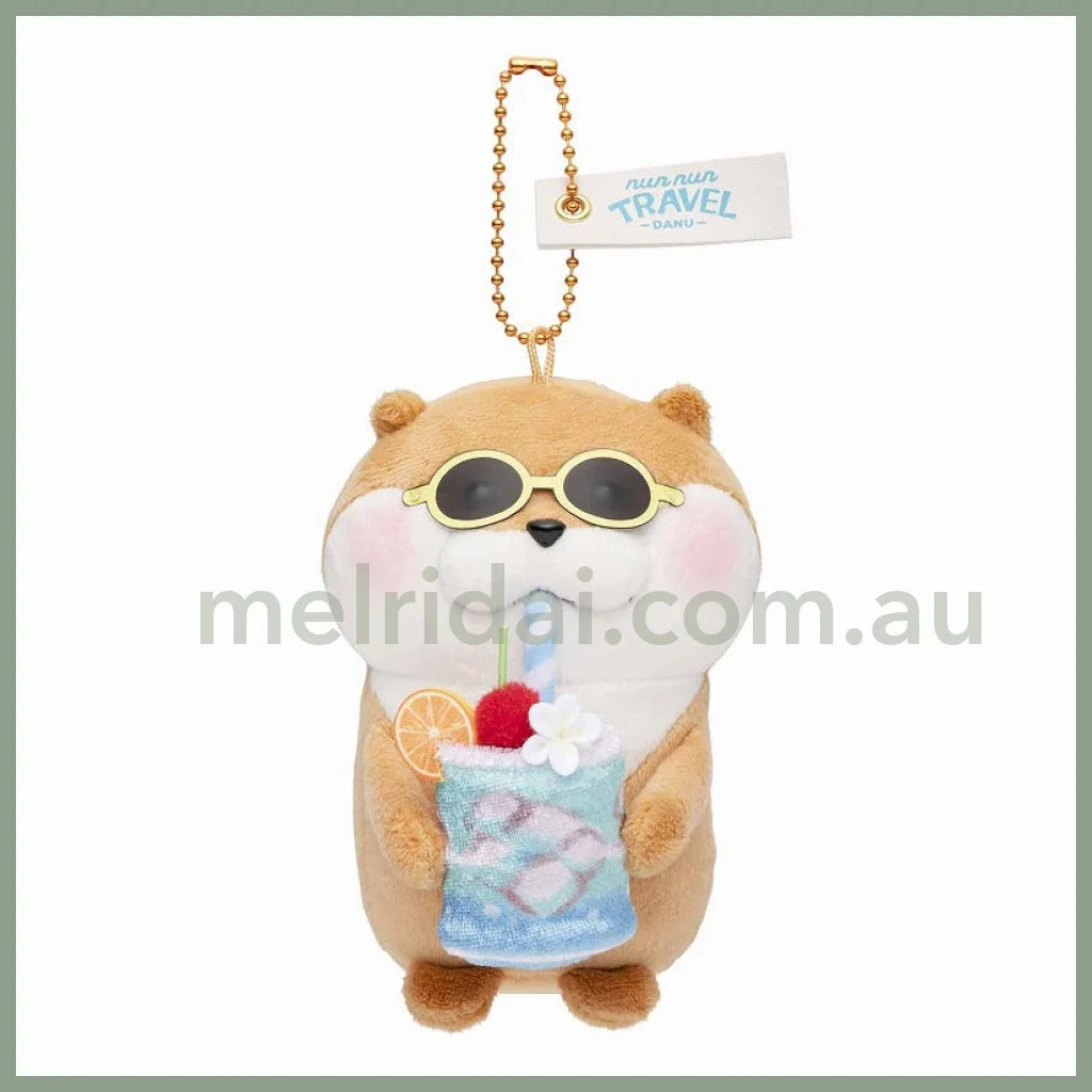 Kawaiiusono Kawauso | Cute Lie Otter Mascot Holder H120×W90×D125Mm 小玩笑小水獭 喝饮料挂件/包挂/钥匙链（Nunnun旅行系列）