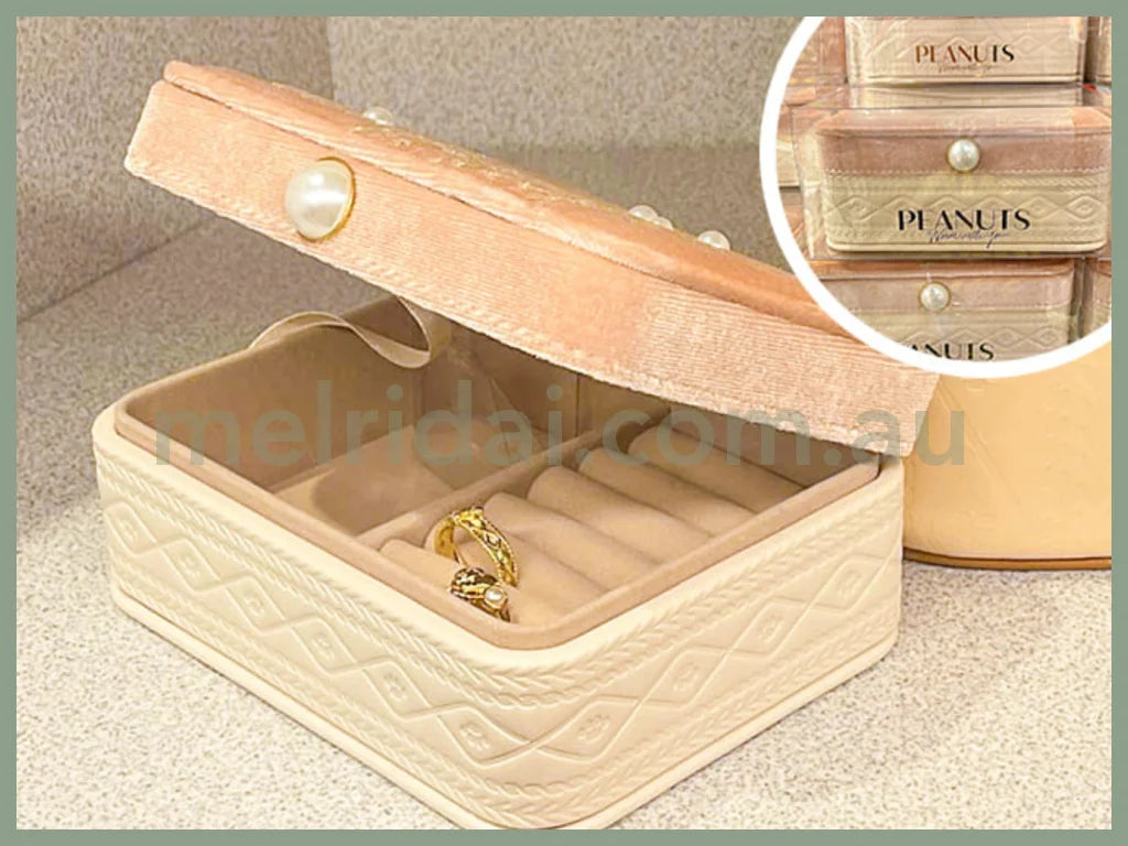 Usjpeanuts Snoopy Warm With You Jewelry Box